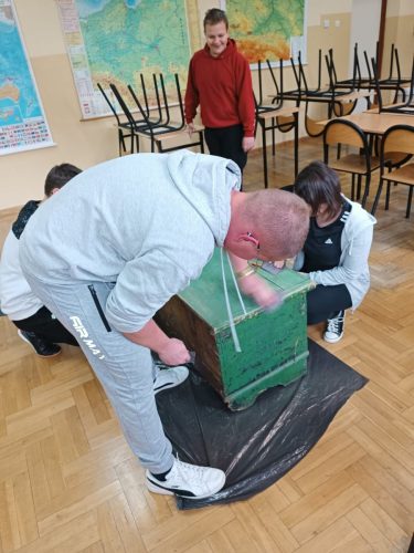 3f4f66e6-4a2d-4b91-a287-a9a397bb3cb2